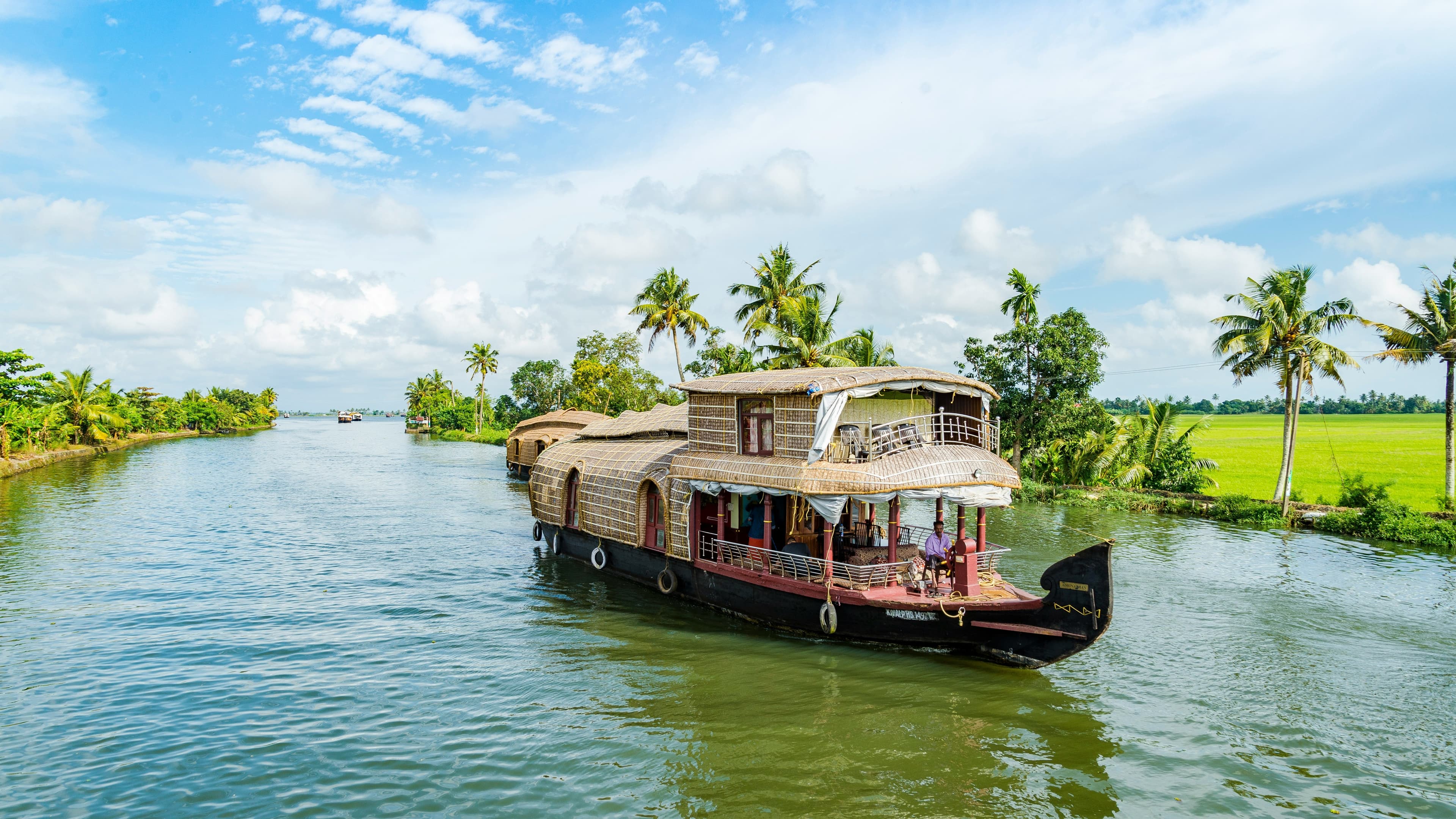 Lux India Tours — private journeys across India