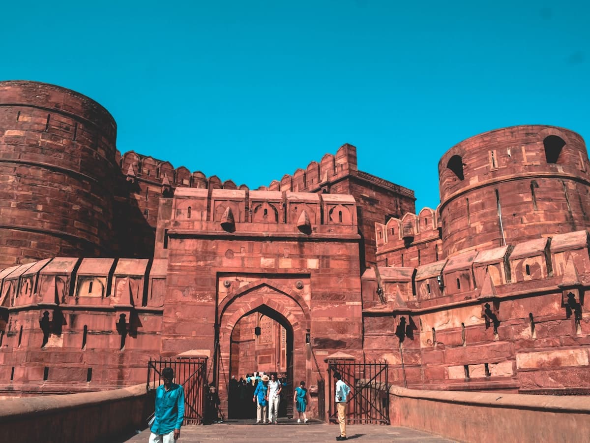 The red sandstone walls and gateway of Agra Fort