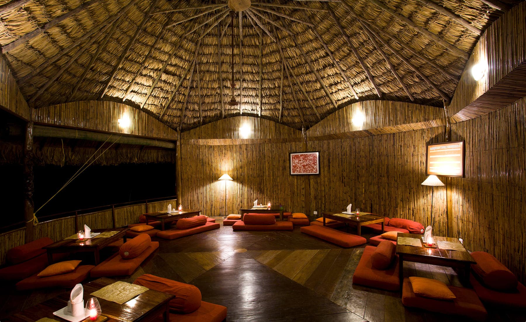 The Swimming Elephant, the thatched restaurant at Barefoot at Havelock