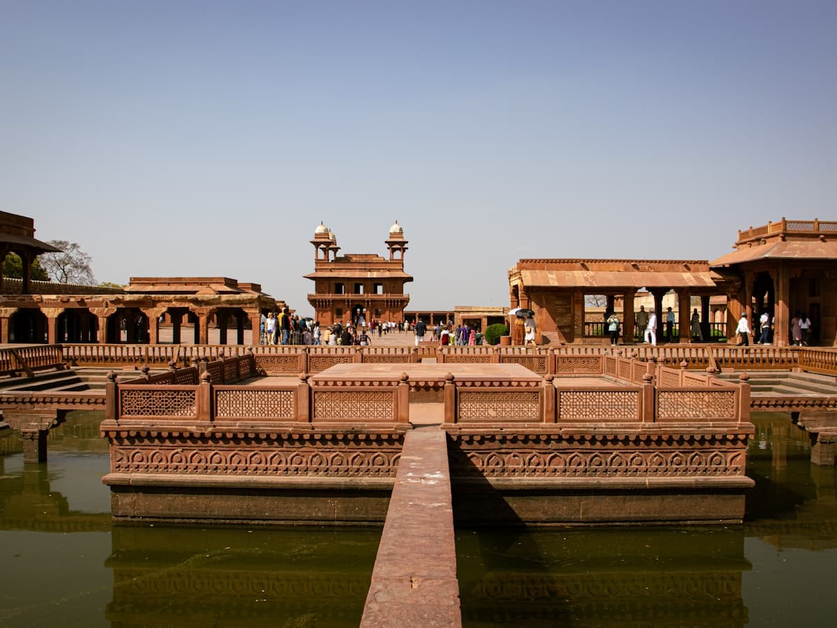 Pools and walkways among the red sandstone buildings of Fatehpur Sikri