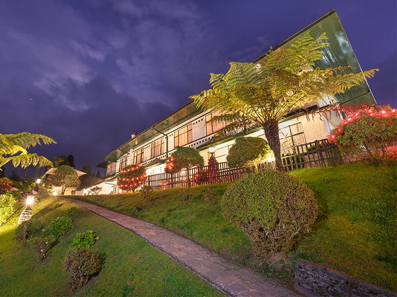The gardens at The Elgin Mount Pandim, Pelling.