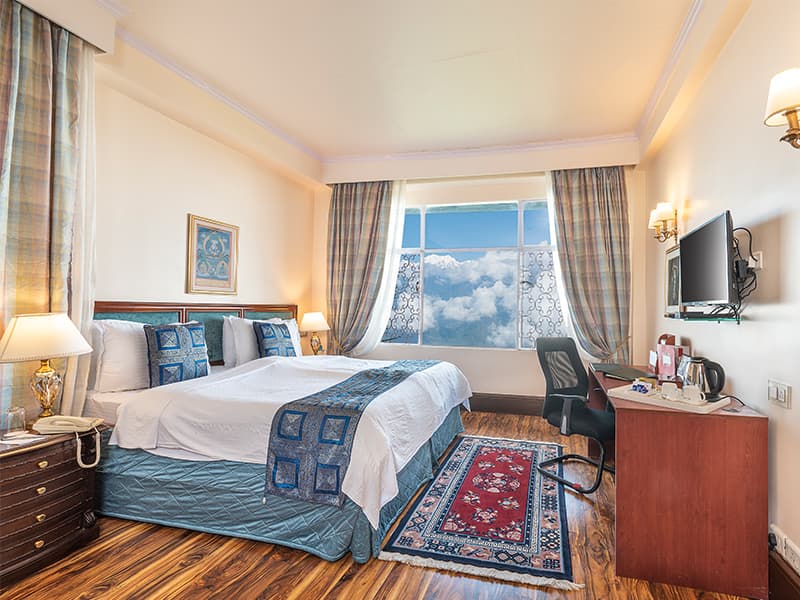 A Deluxe Twin Room at The Elgin Mount Pandim, Pelling.