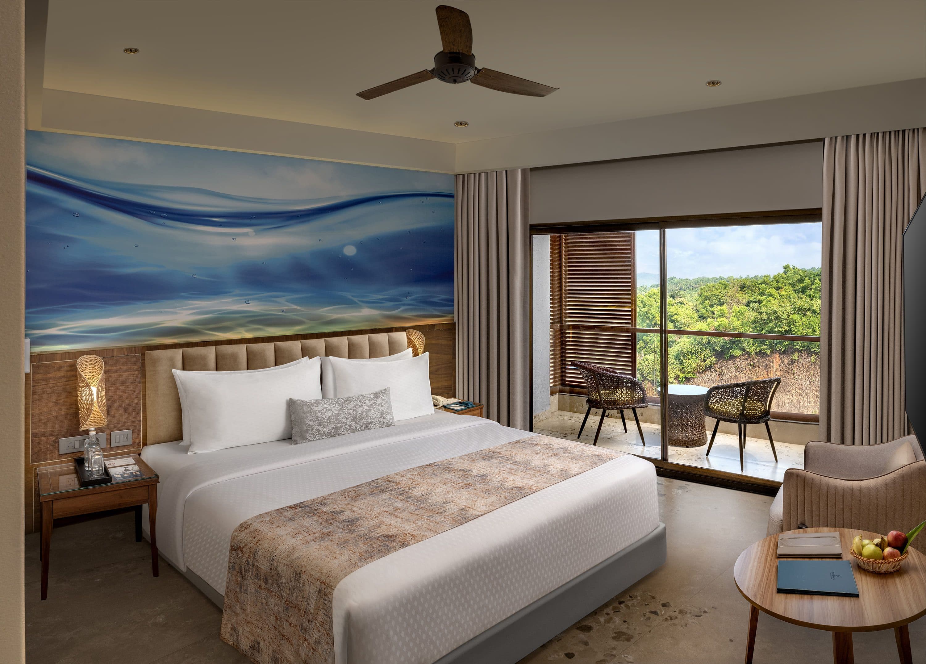 Sea-view room with king bed, ocean mural and balcony at Gateway Goa, Palolem