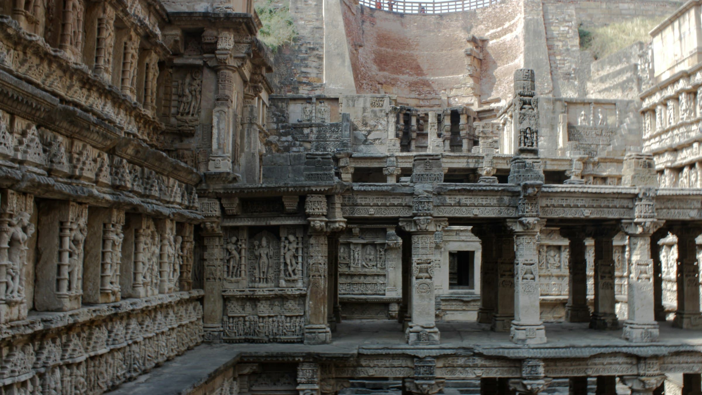 Carved pillars and galleries inside Rani ki Vav stepwell, Patan, Gujarat