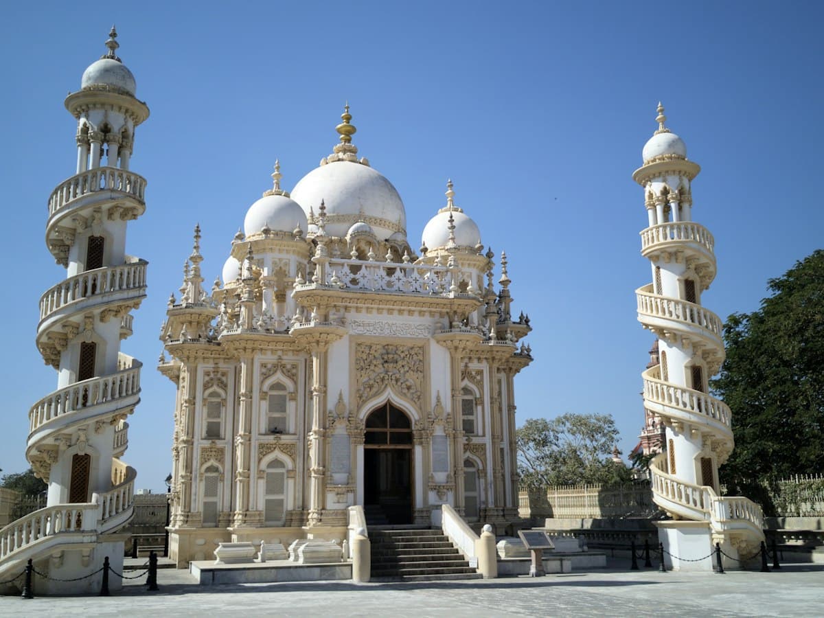 Mahabat Maqbara mausoleum in Junagadh, Gujarat, with its spiral-staircase minarets.