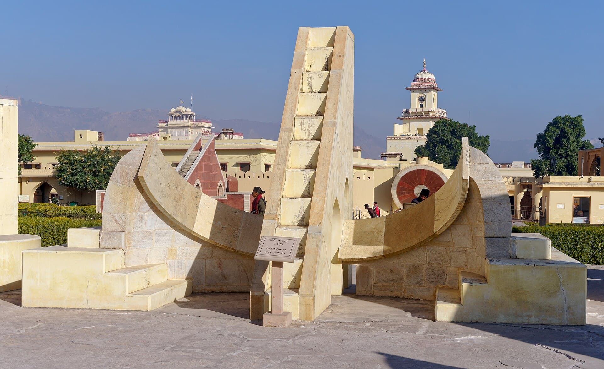 Large stone sundial and instruments at Jantar Mantar in Jaipur